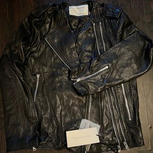 Black Friday price lowered. !!!    Rare Zara leather jacket Studio line XS/S